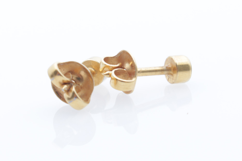 14K Yellow Gold Studs With Foil Back Stones