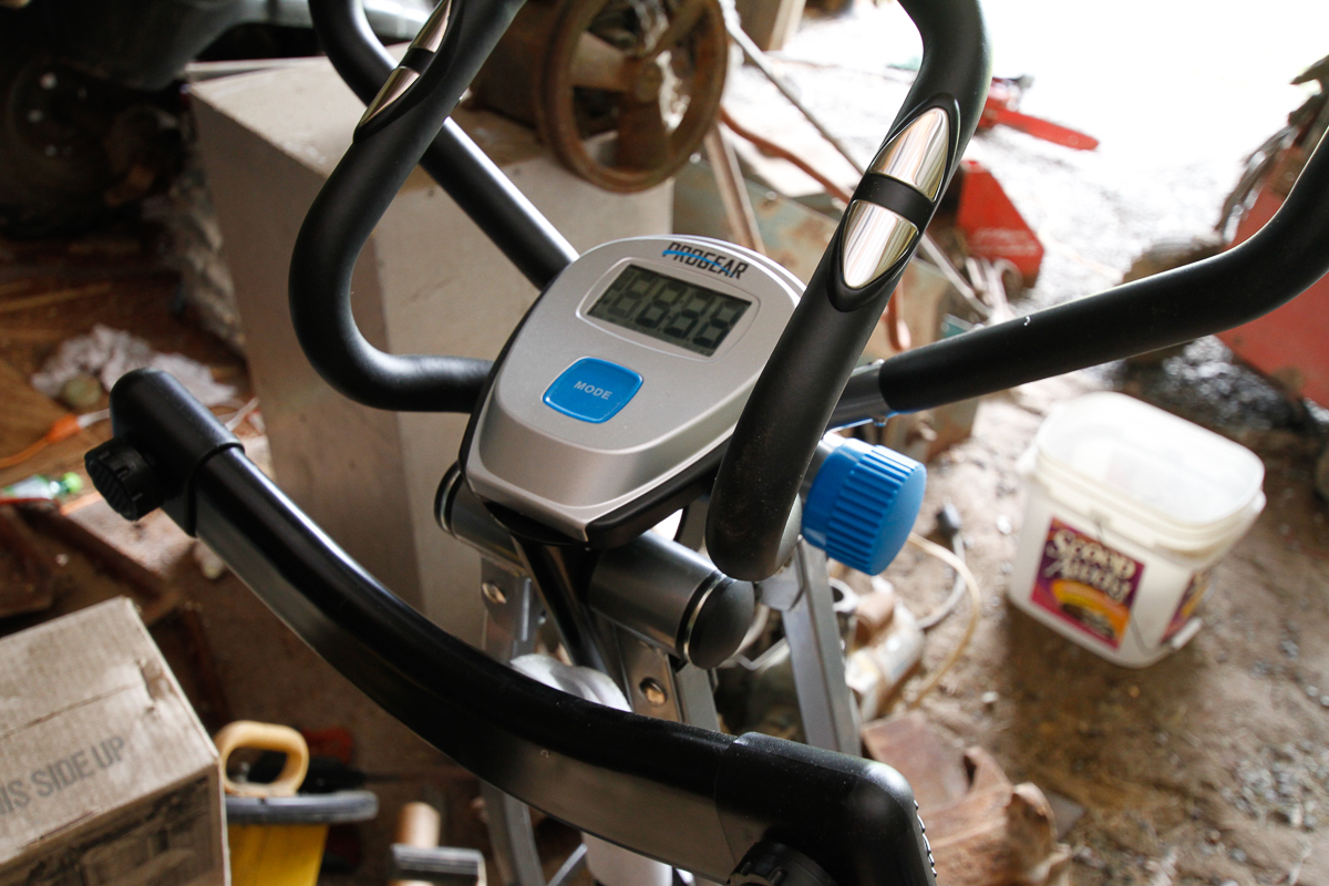 Progear Fitness Elliptical Machine