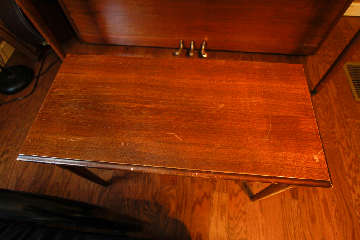 Hallet, Davis & Co. Spinet Piano