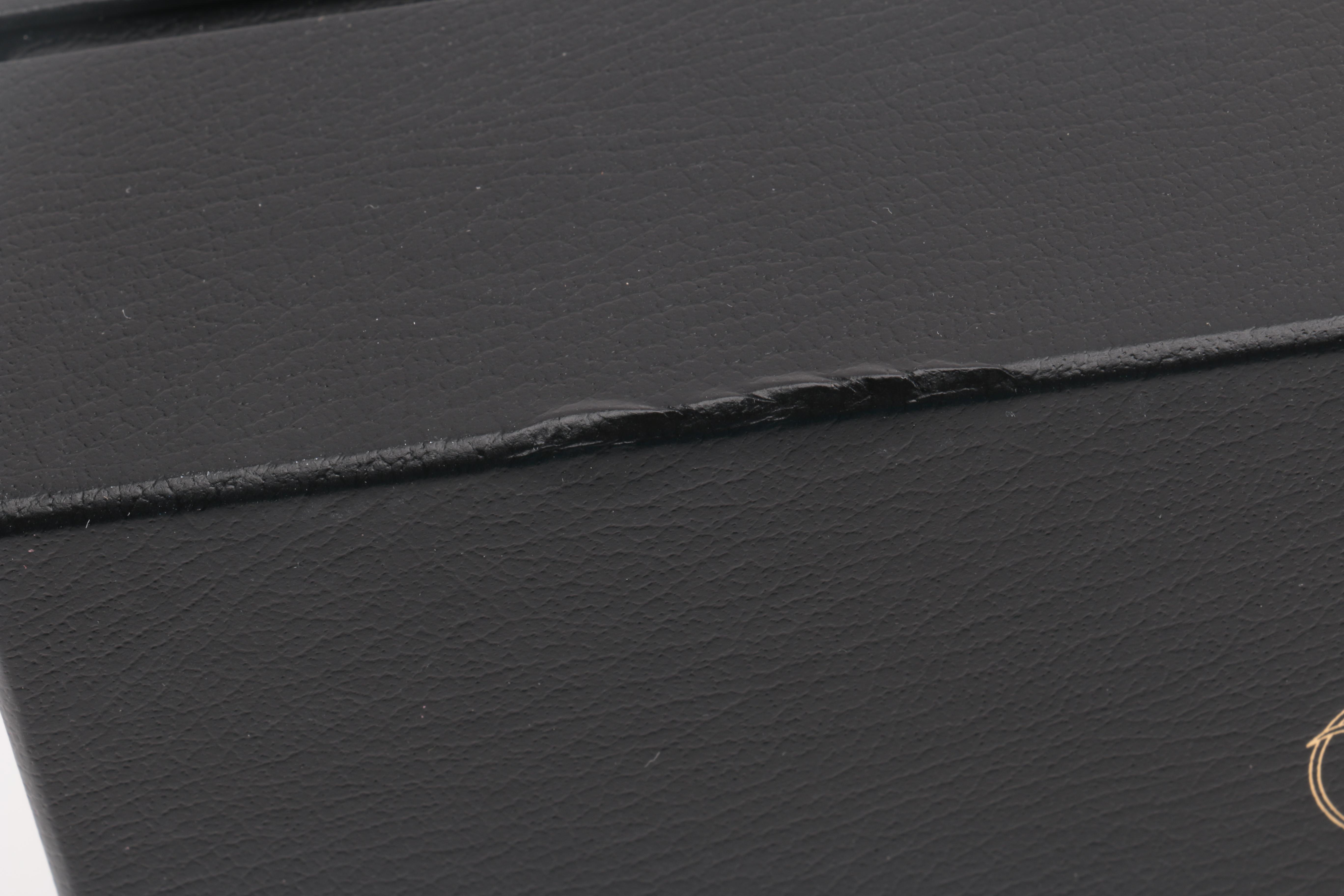 Roger Dubuis Horloger Genevois Presentation Box