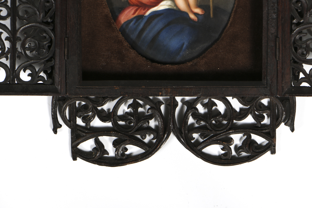 Late 19th Century Porcelain of Madonna and Child in Gothic Frame