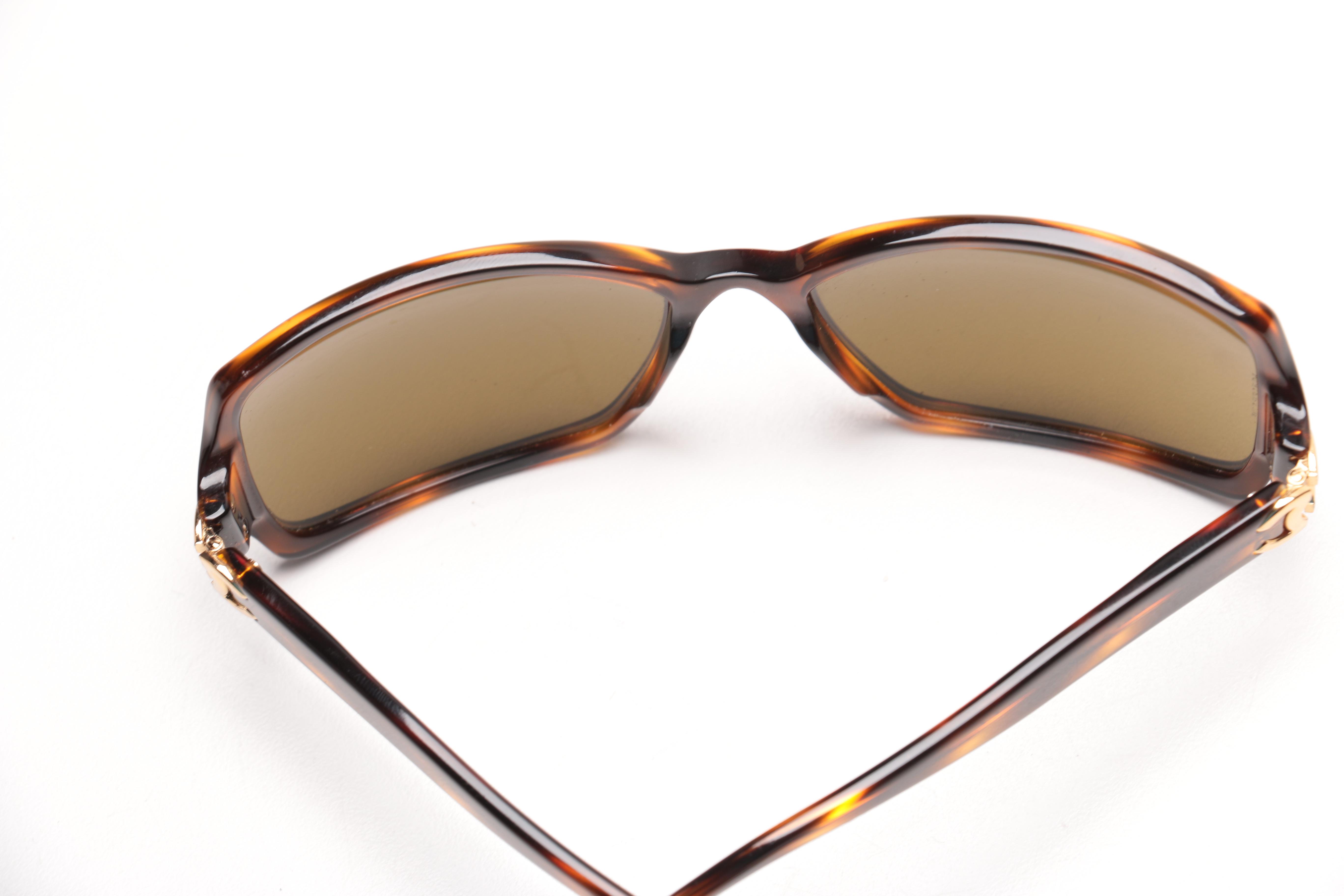 Women's Chanel Tortoise Print Sunglasses