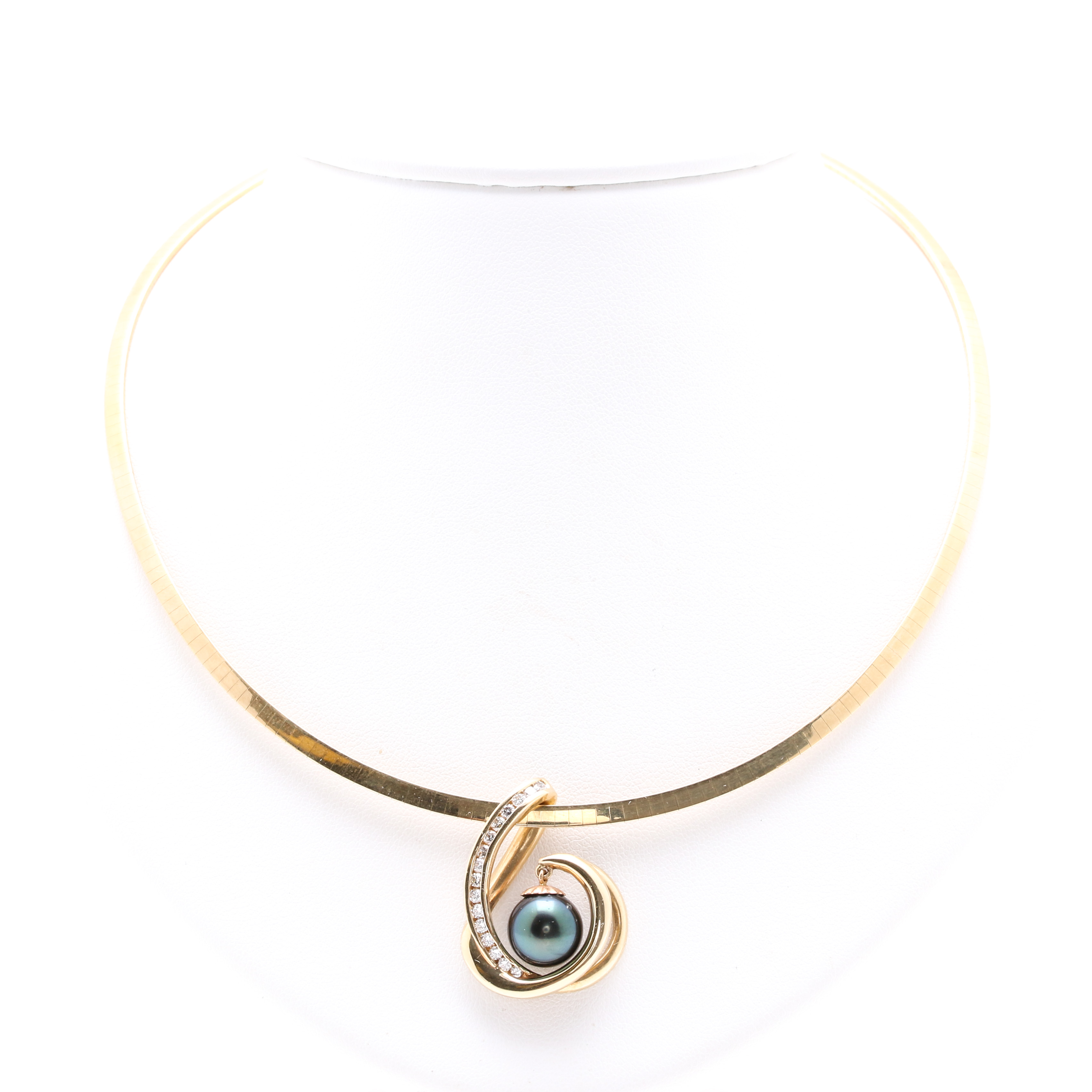 14K Yellow Gold Cultured Pearl and Diamond Necklace