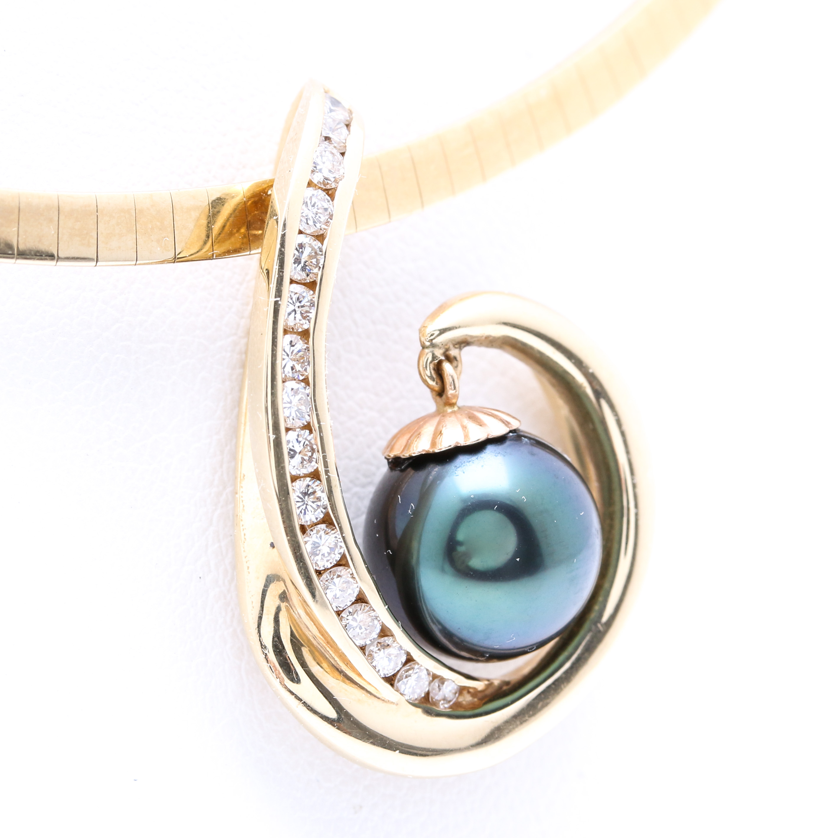 14K Yellow Gold Cultured Pearl and Diamond Necklace