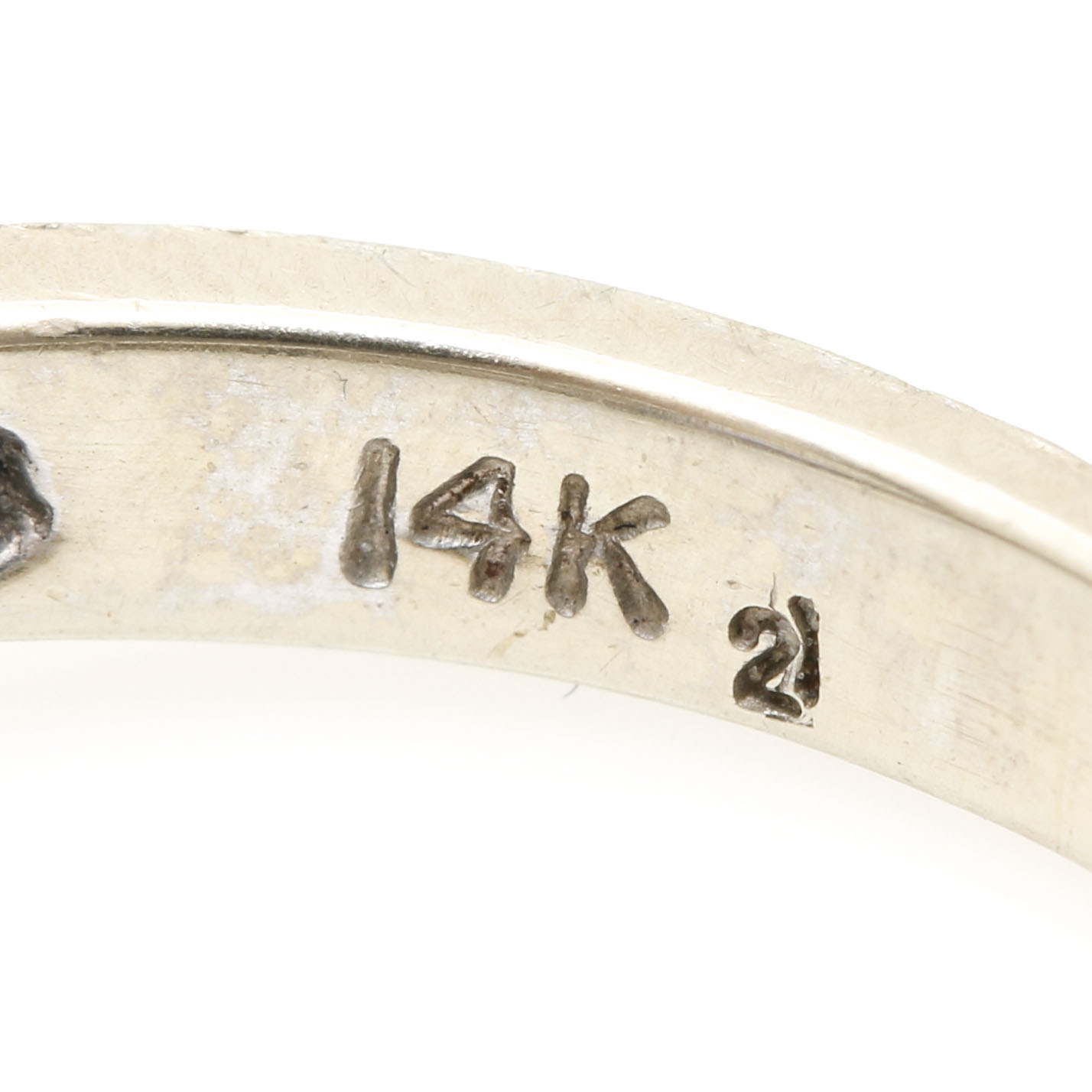 14K White Gold Tanzanite and Diamond Ring