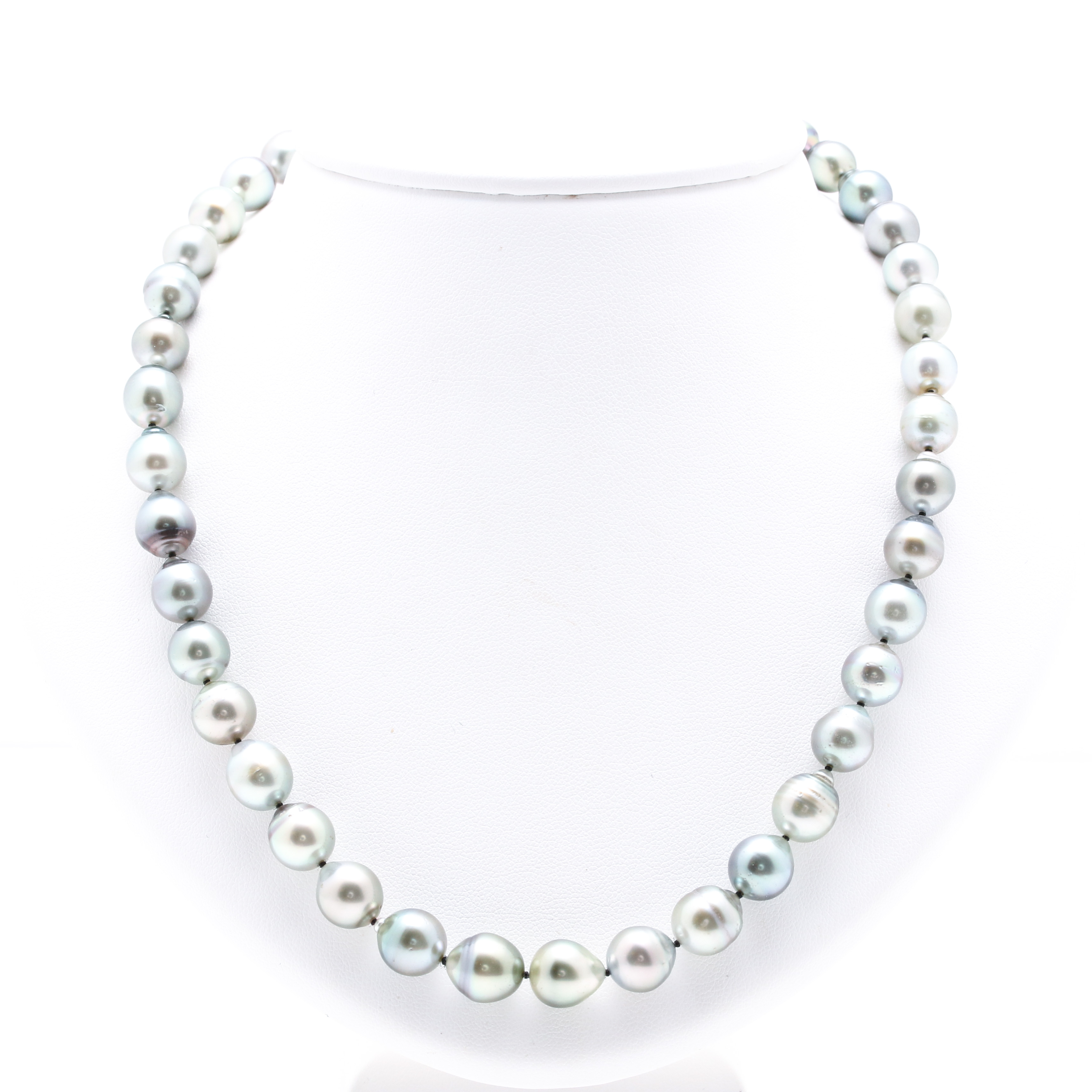 14K White Gold Cultured Pearl Necklace