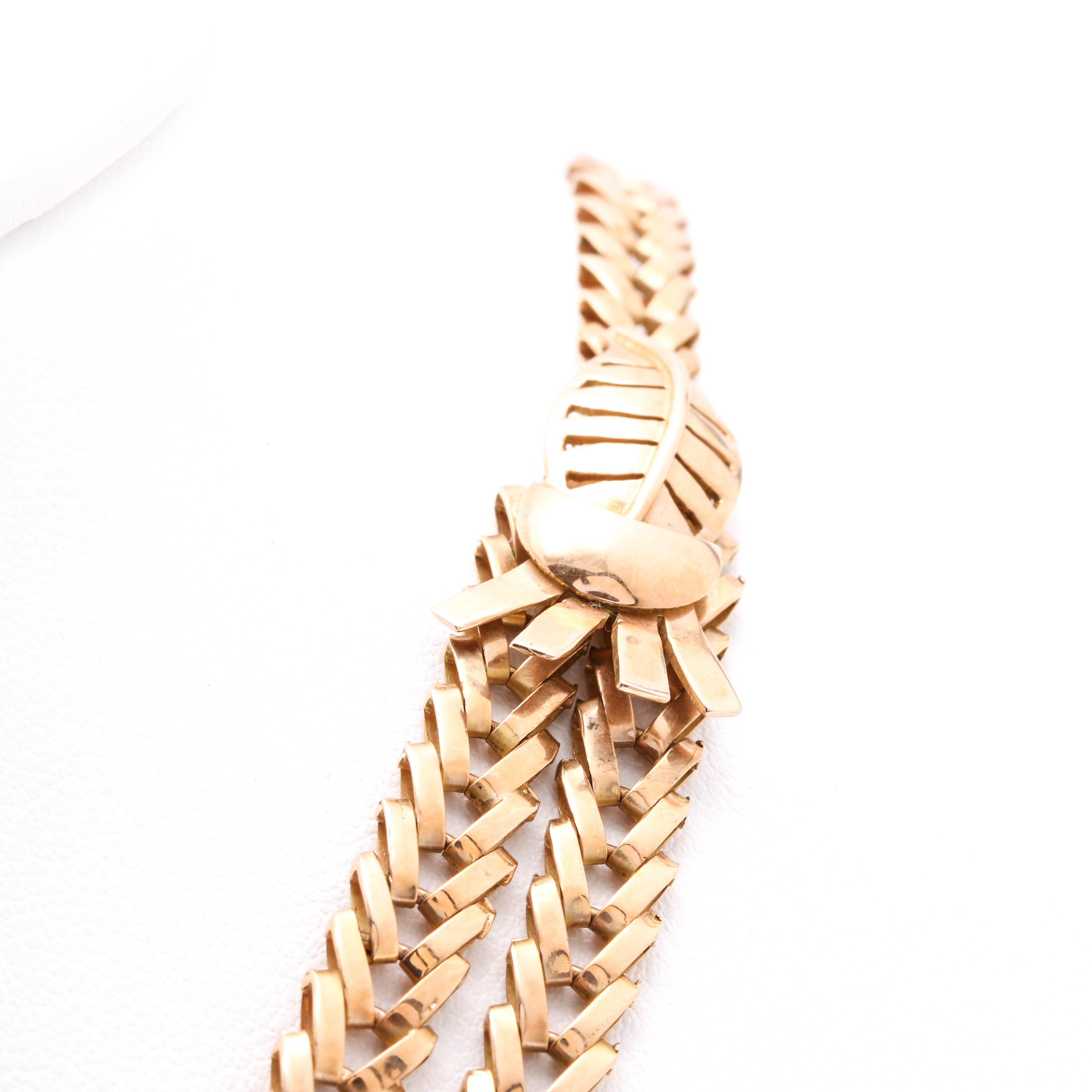 18K Yellow Gold Diamond Necklace