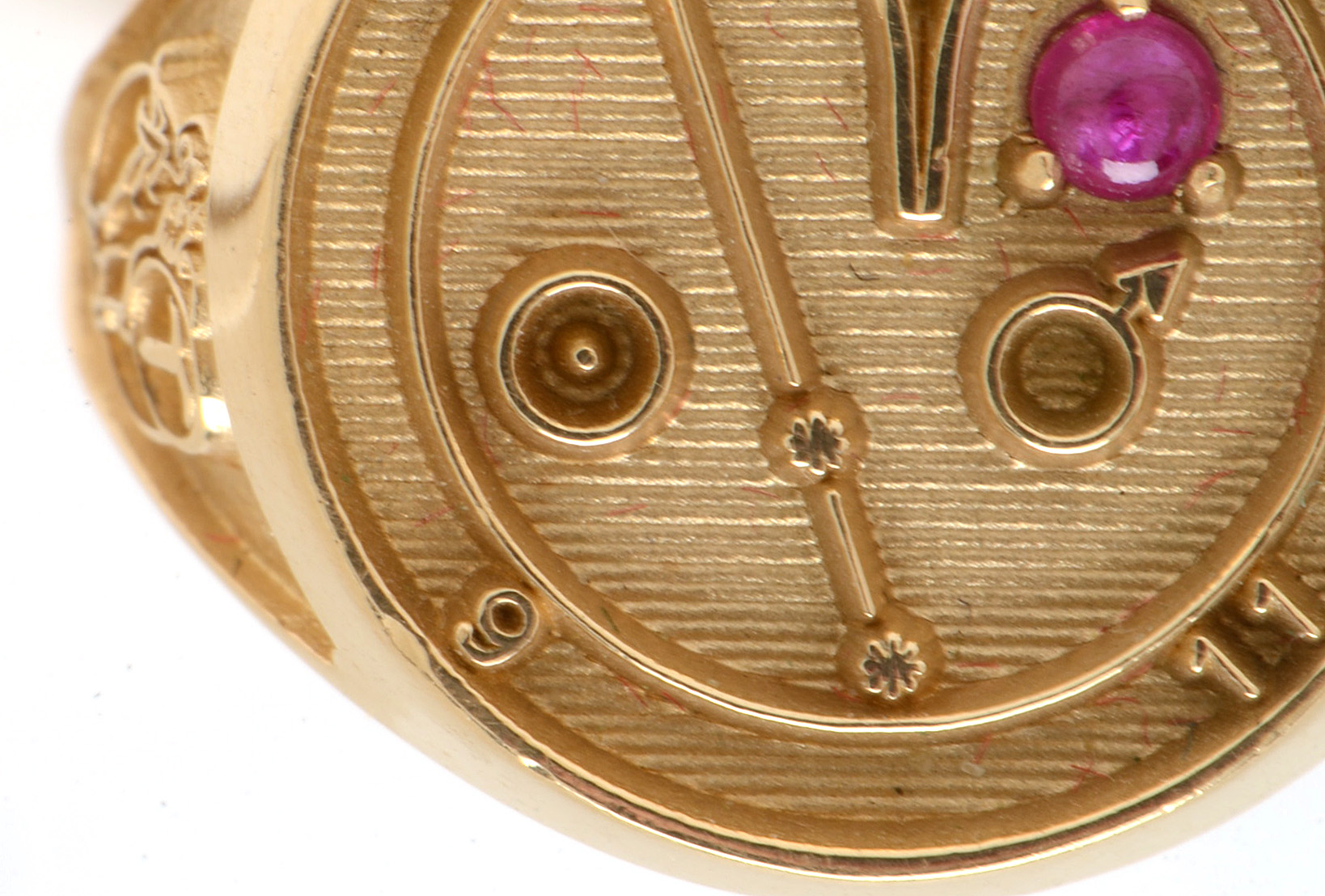 Vintage 14K Yellow Gold Ruby Astrological Symbol Ring