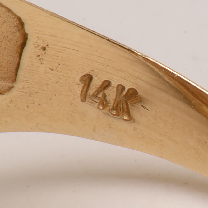 Vintage 14K Yellow Gold Ruby Astrological Symbol Ring