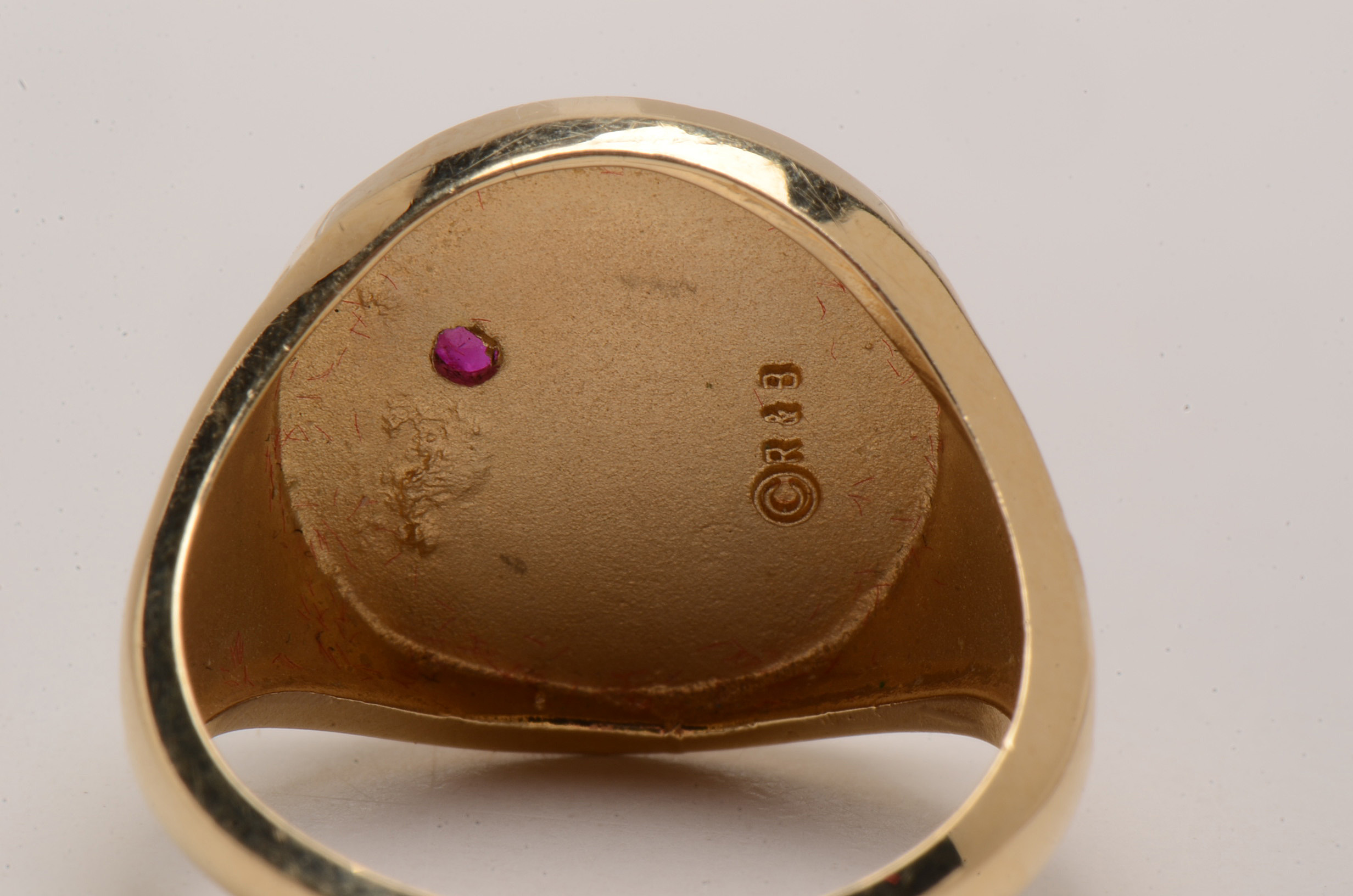 Vintage 14K Yellow Gold Ruby Astrological Symbol Ring