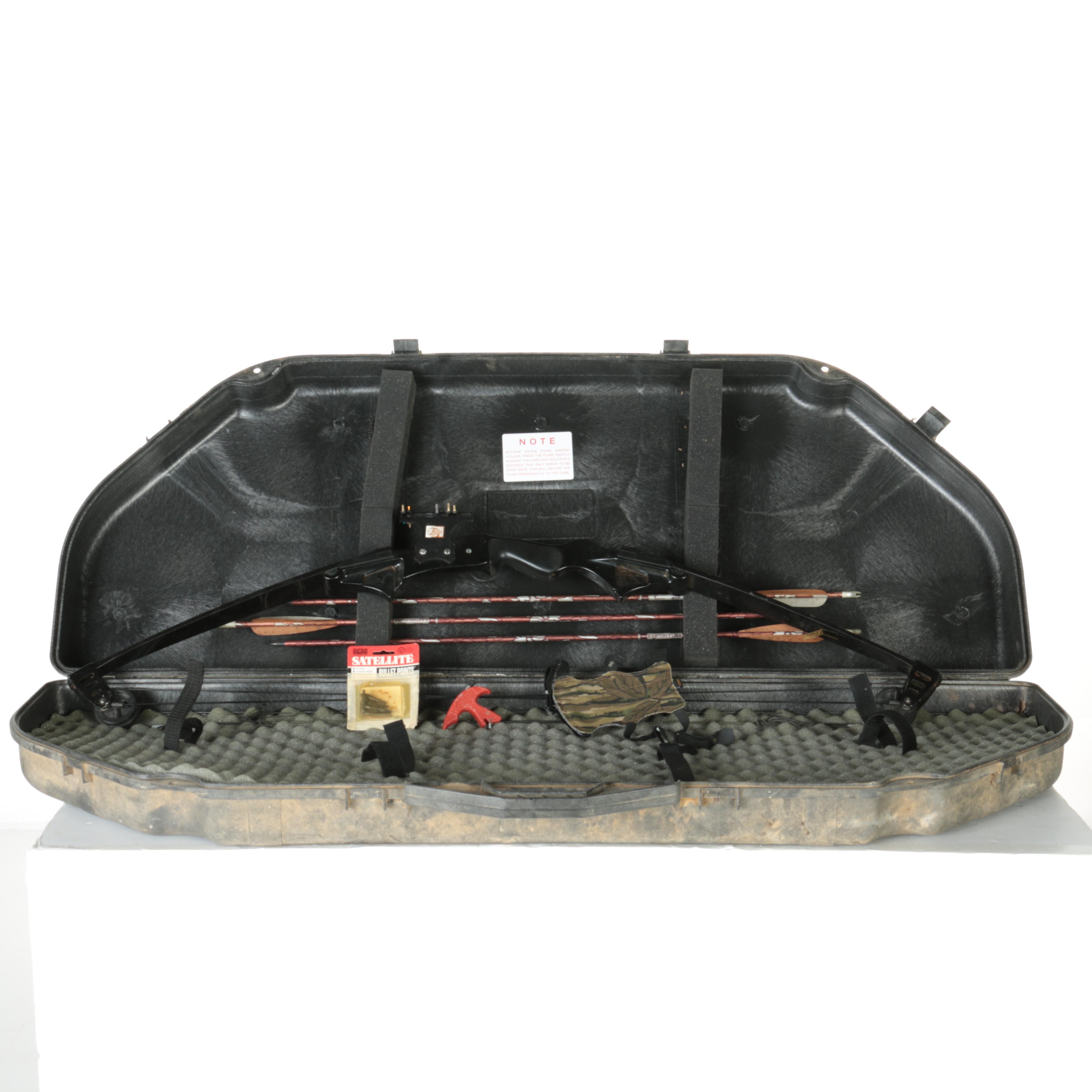 "Pro Staff 1000" with Arrows, Case and Archery Glove