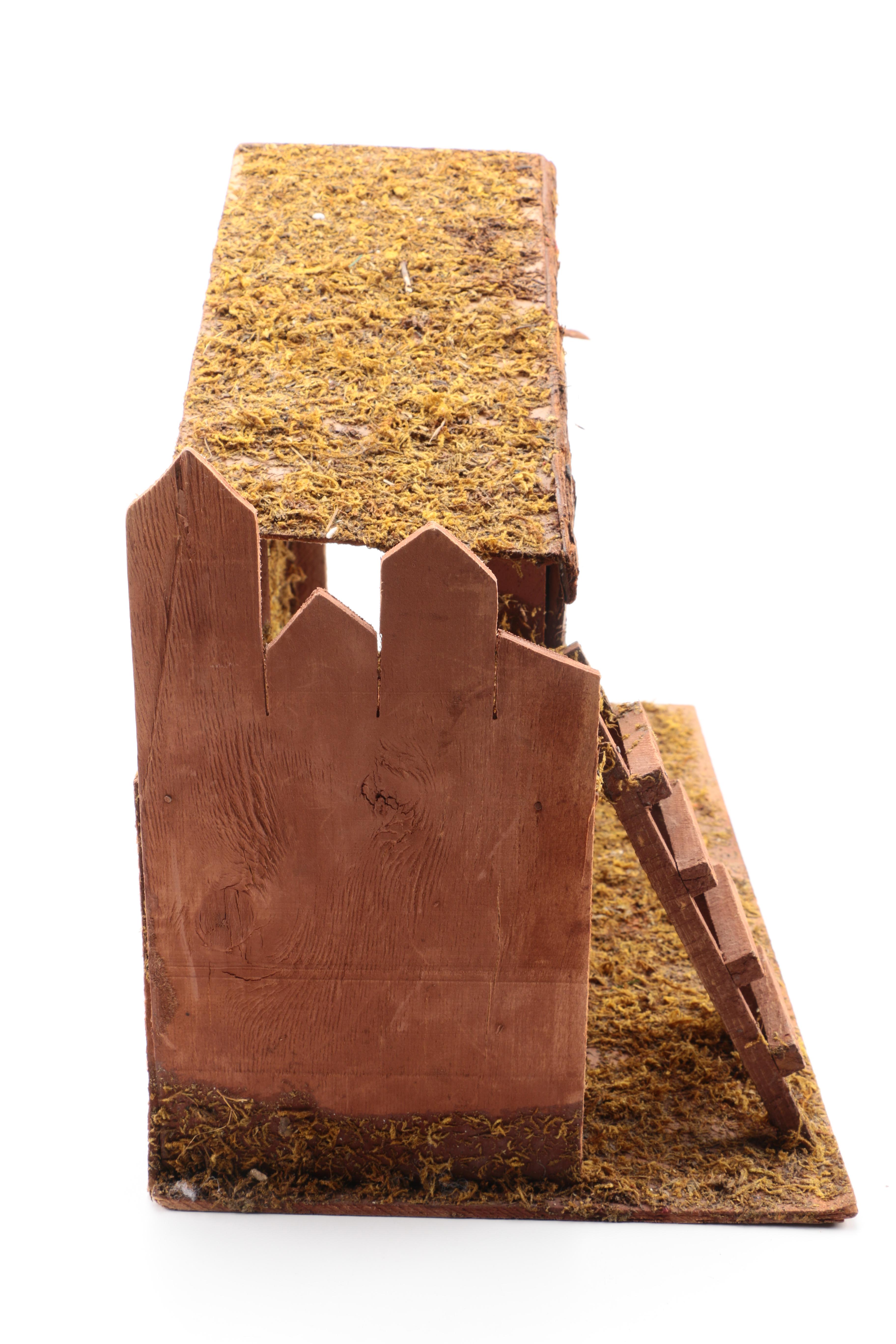 Lladró Ten Piece Nativity Porcelain Figurine Set and Wooden Crèche