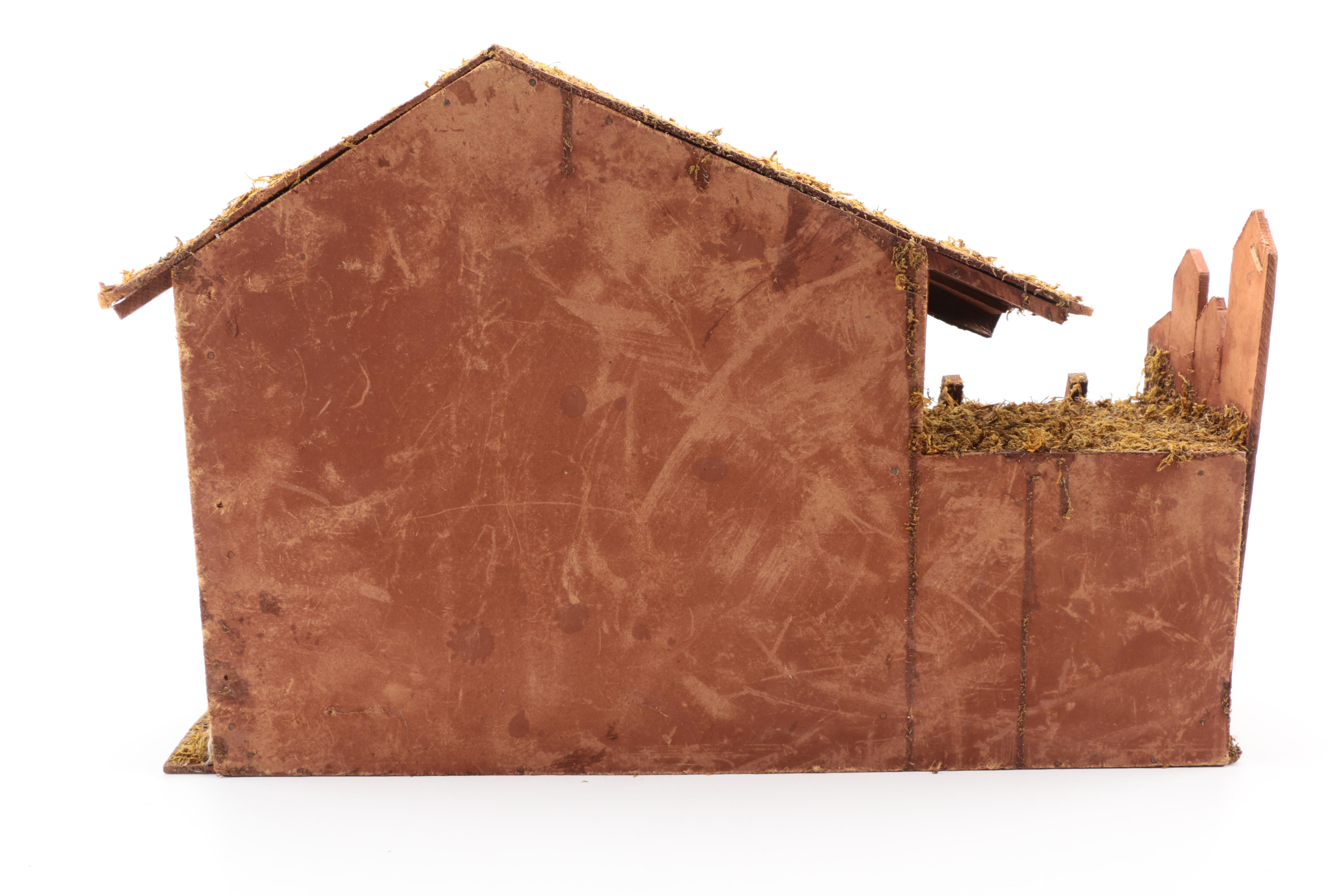 Lladró Ten Piece Nativity Porcelain Figurine Set and Wooden Crèche