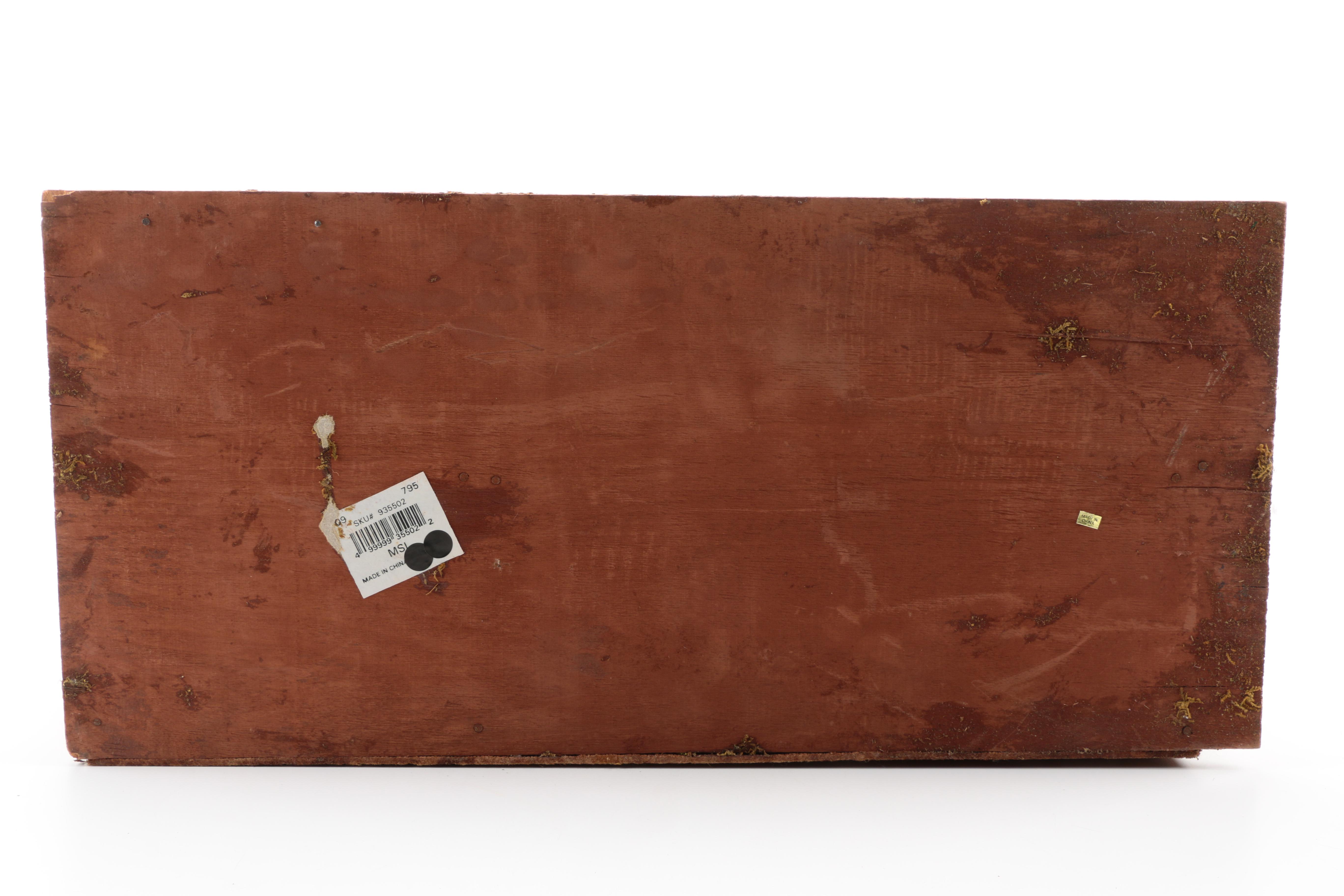 Lladró Ten Piece Nativity Porcelain Figurine Set and Wooden Crèche