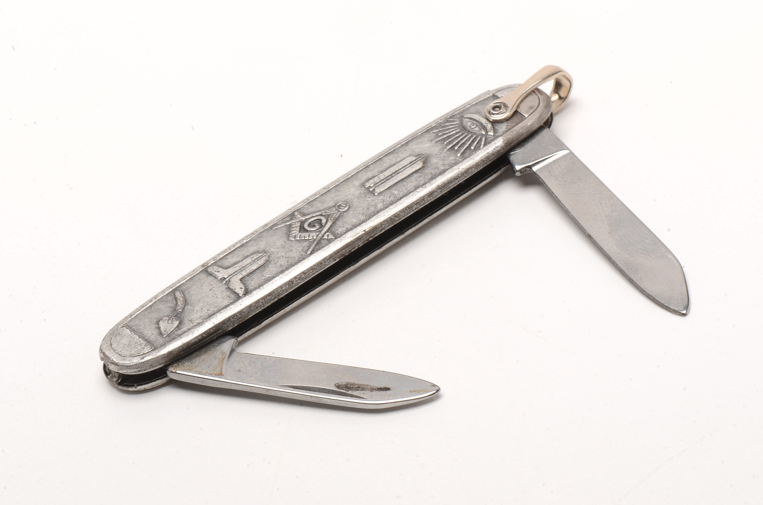 Collection of Assorted Pocket Knives plus Masonic Pen Knife