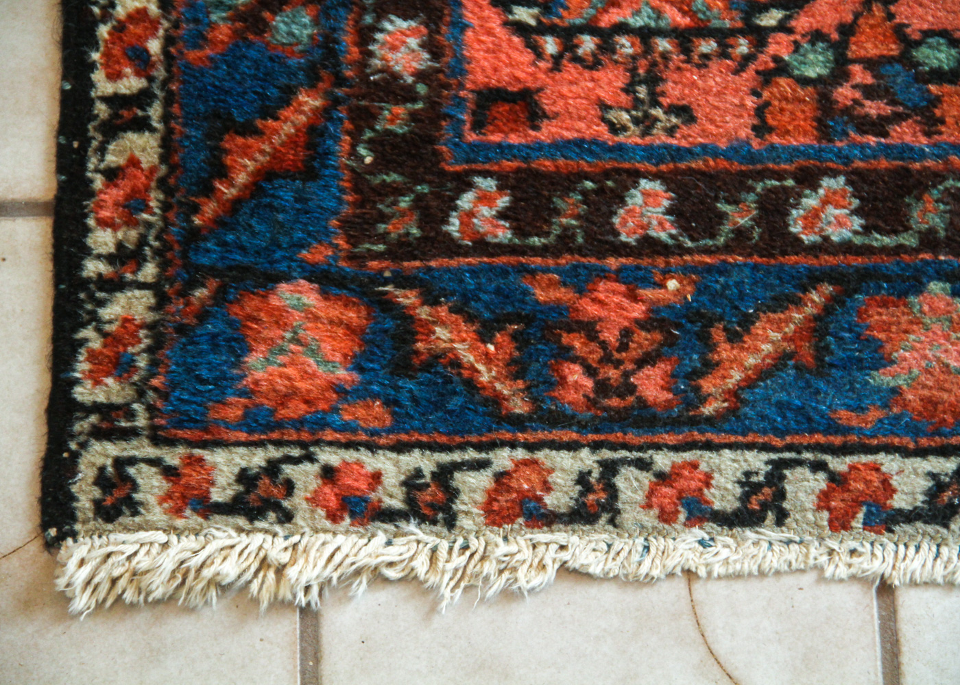 Vintage Hand-Knotted Caucasian Area Rug