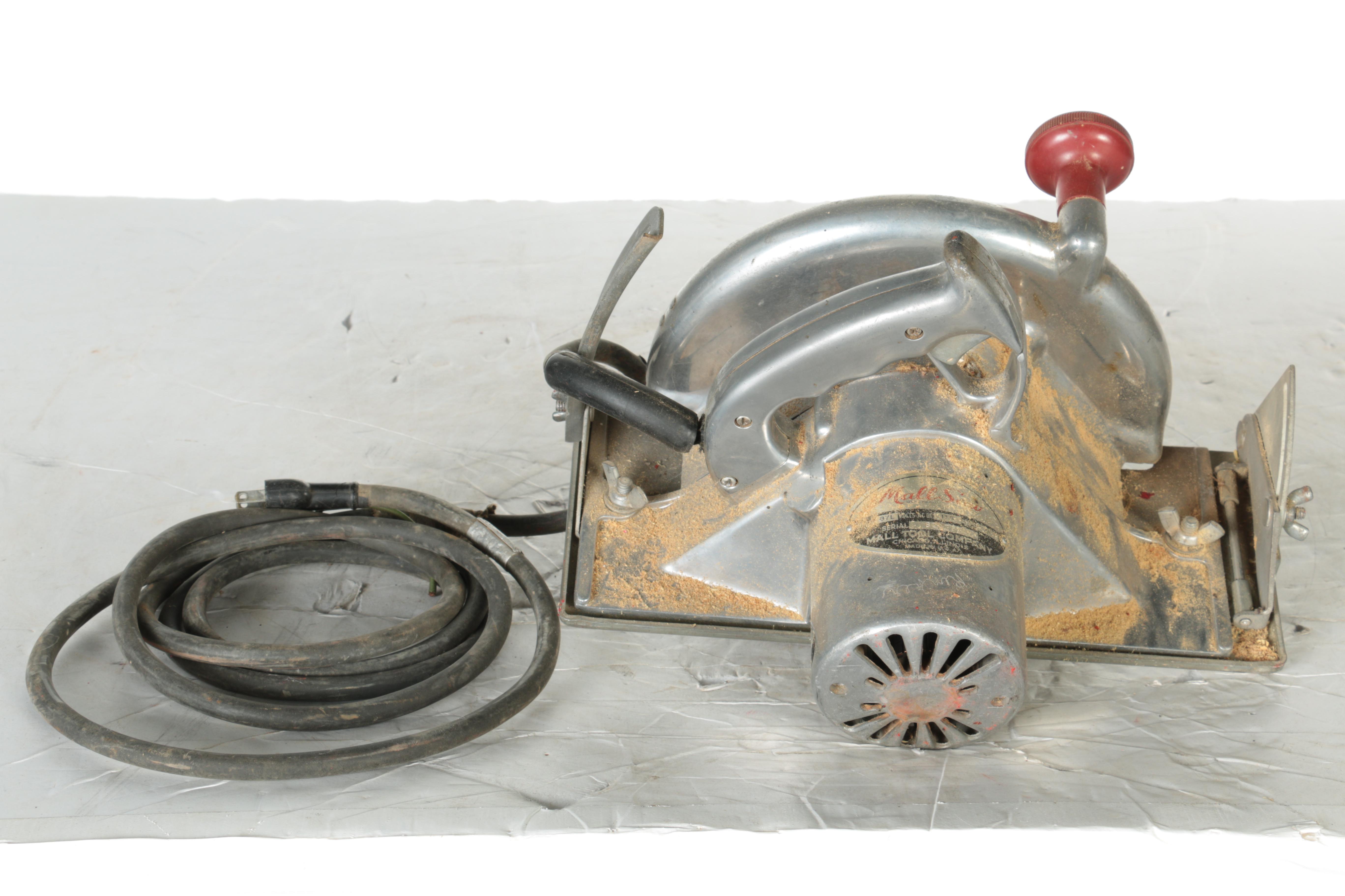 Mall Saw Circular Saw with Case