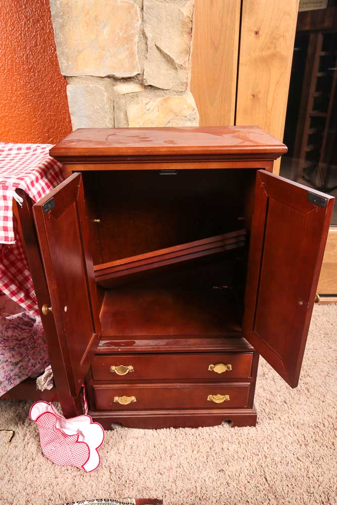 American Girl and Madame Alexander Dolls, Furniture and Accessories