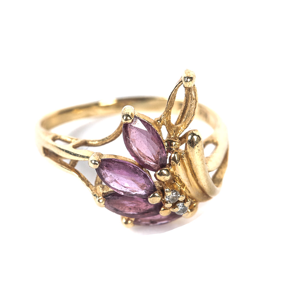 14K Gold Ring with Purple Amethyst Stones