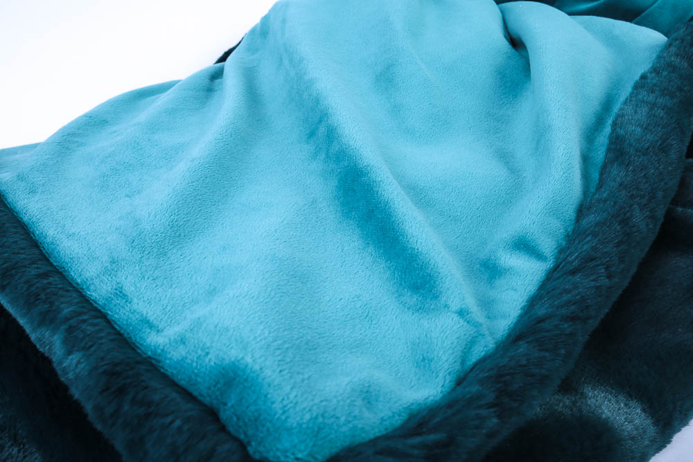 Z Gallerie Decorative Throw and Pillow Cover