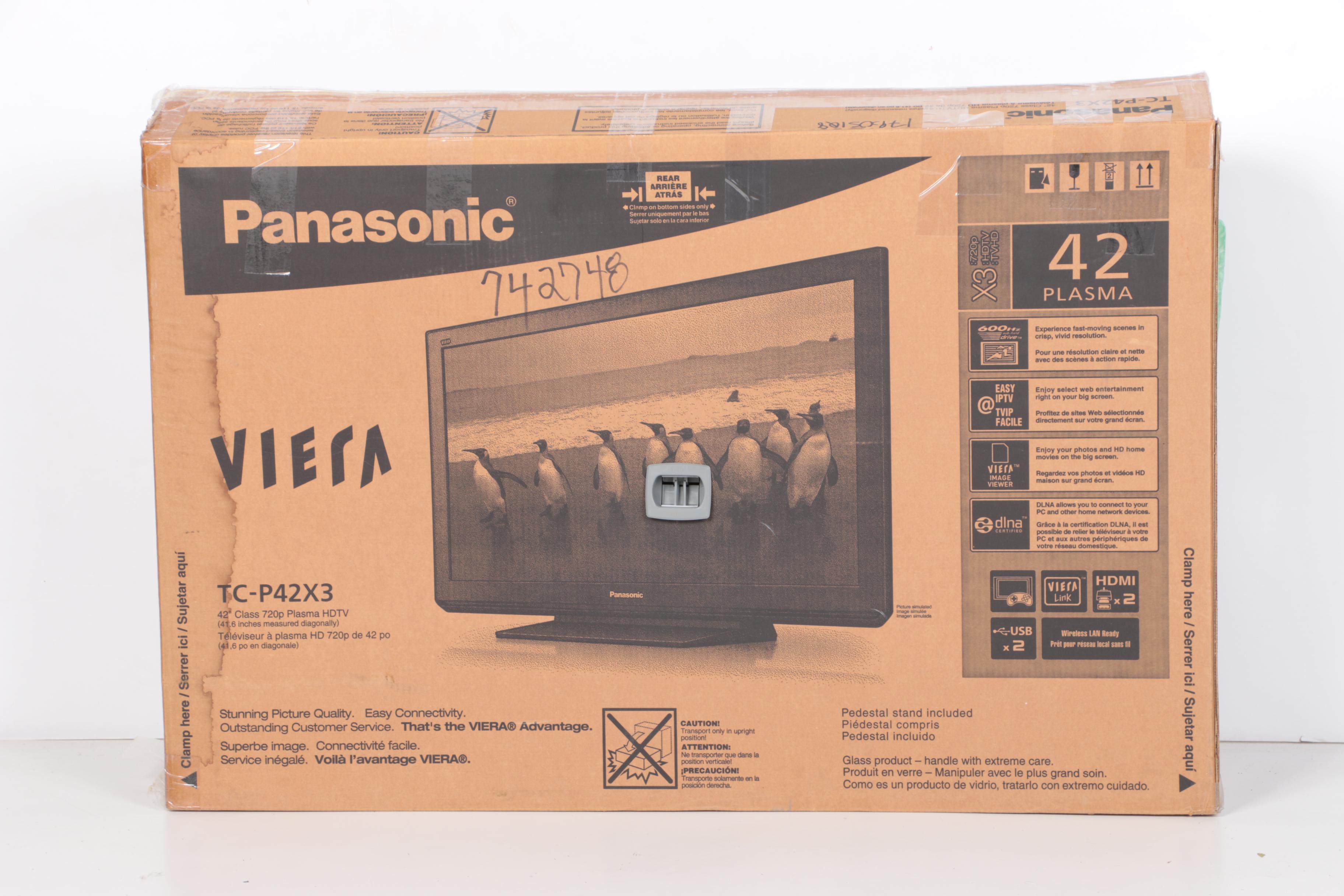 Panasonic Viera 42" Plasma Television and Wall Mount