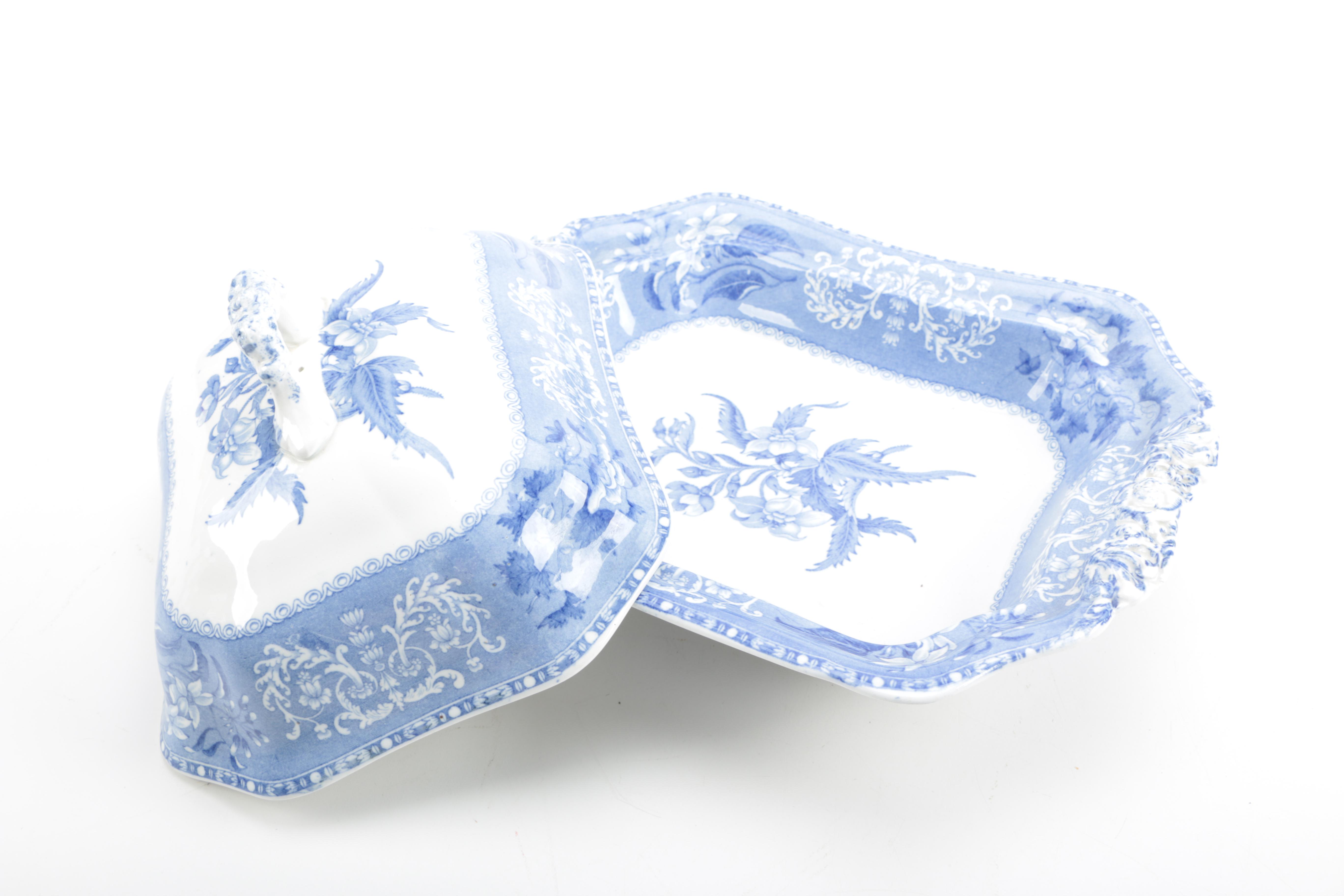 Spode Copeland "Camilla" China Set