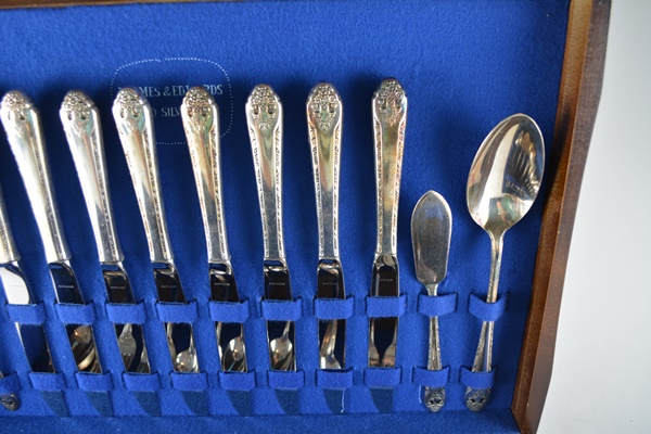 Holmes & Edwards Silver Plate Flatware Set