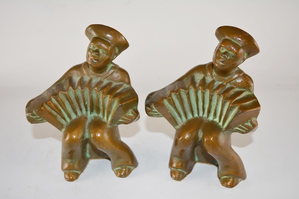 Circa 1925 Rare Hubley Manufacturing Company Brass Bookends