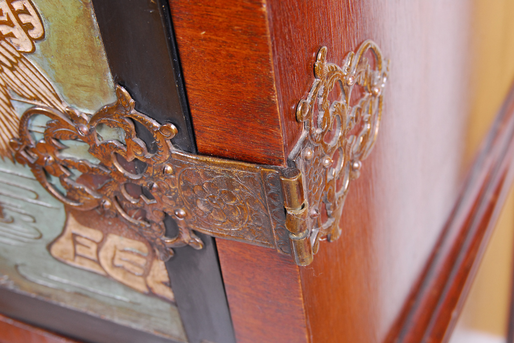 Chinoiserie Mahogany Cabinet