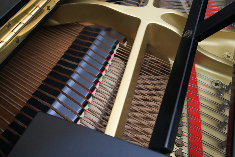 1992 Yamaha C5 Grand Piano With Bench