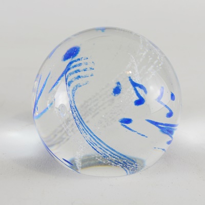 Caithness Rhythm 'n Blues Art Glass Paperweight