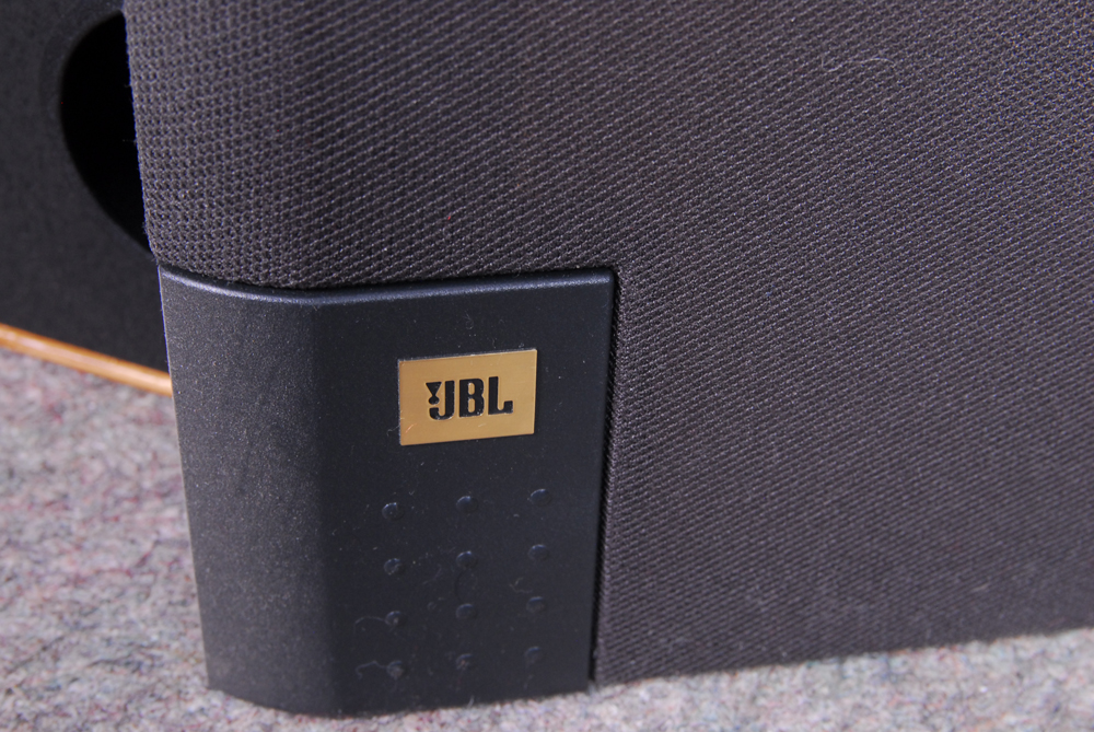 Onkyo Stereo Equipment With JBL Speakers