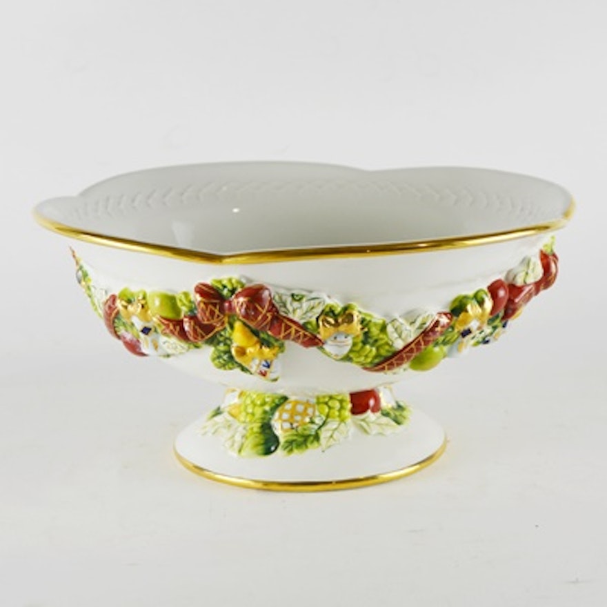 Waterford Holiday Heirloom Porcelain Footed Bowl