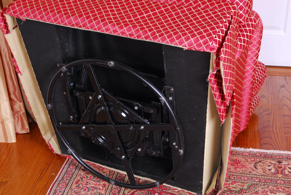 Upholstered Red Sofa Chair with Swivel Base