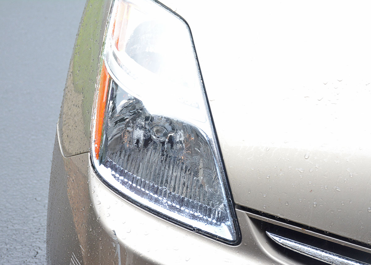 2007 Tan Toyota Prius Sedan