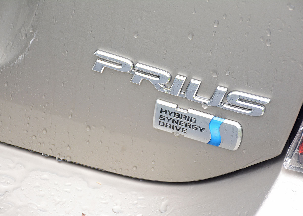 2007 Tan Toyota Prius Sedan