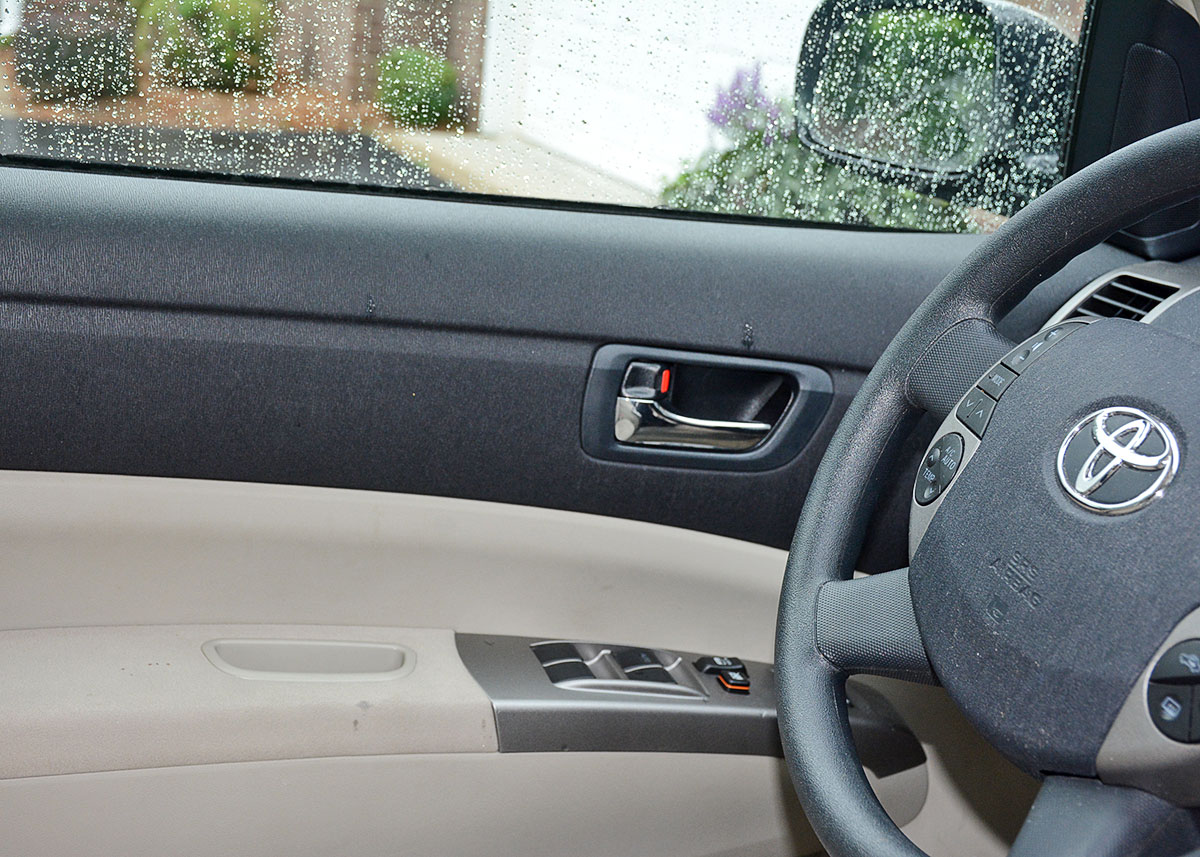 2007 Tan Toyota Prius Sedan