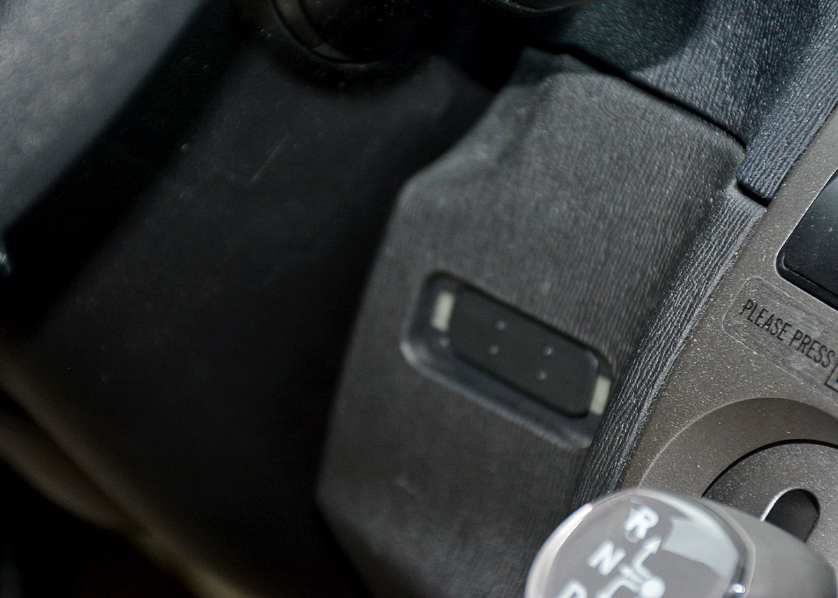 2007 Tan Toyota Prius Sedan