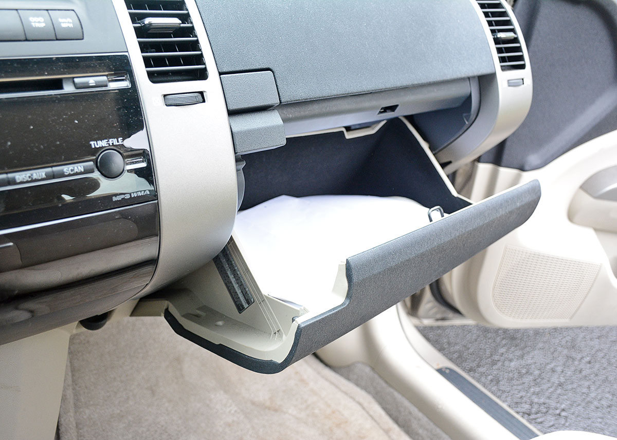 2007 Tan Toyota Prius Sedan