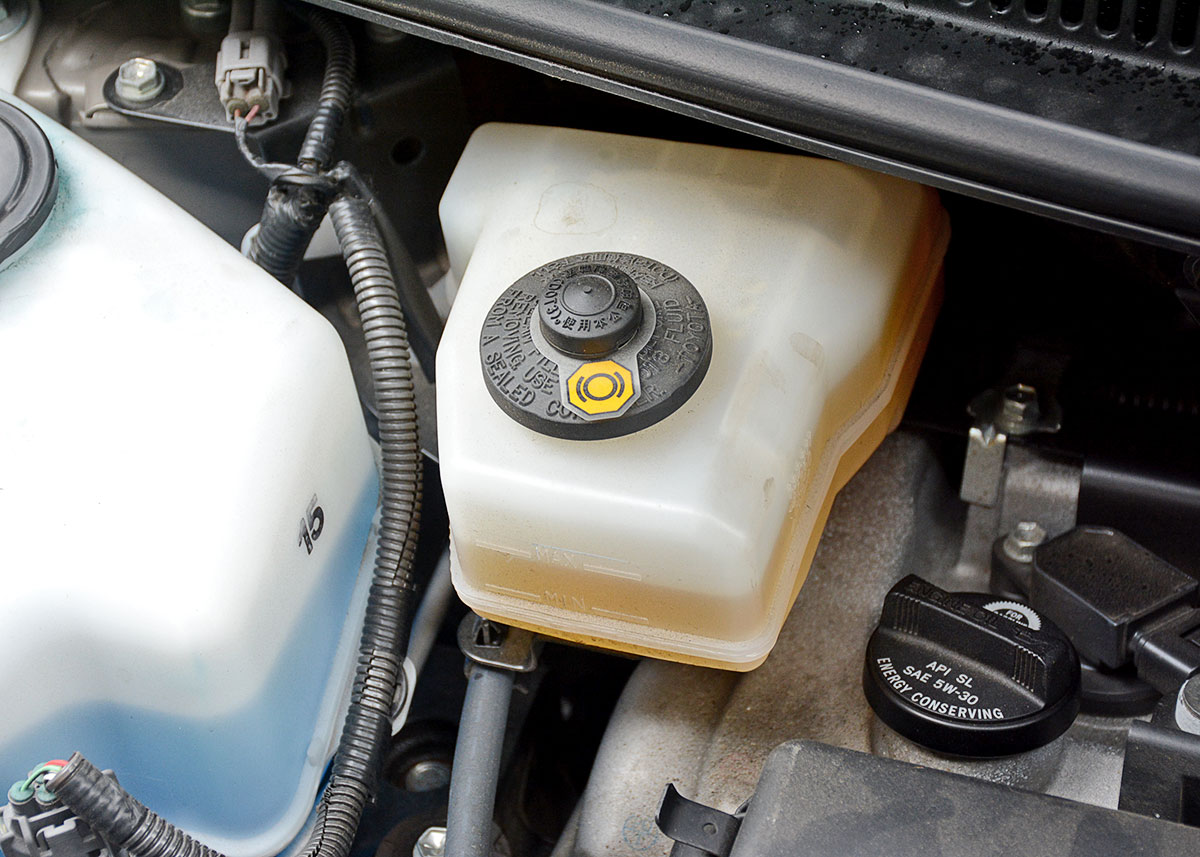 2007 Tan Toyota Prius Sedan