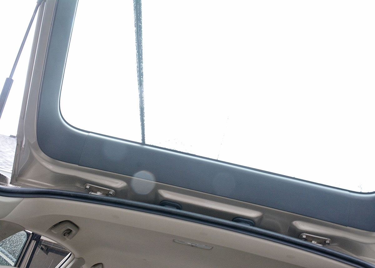 2007 Tan Toyota Prius Sedan