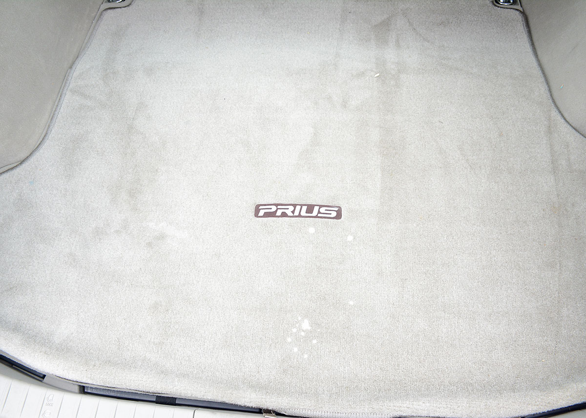 2007 Tan Toyota Prius Sedan