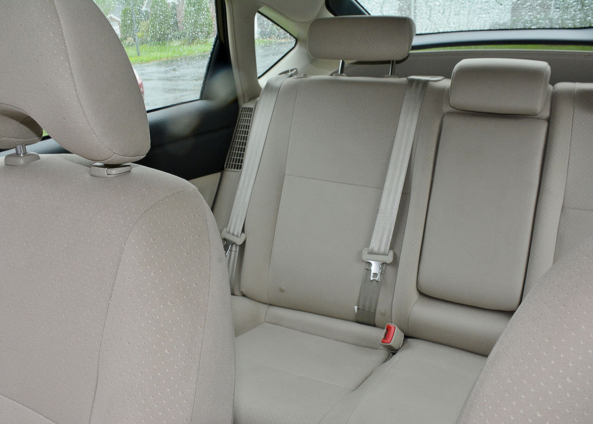 2007 Tan Toyota Prius Sedan