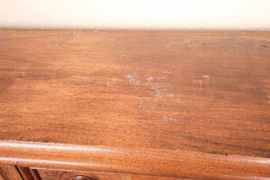 Antique Victorian Mahogany Chest of Drawers