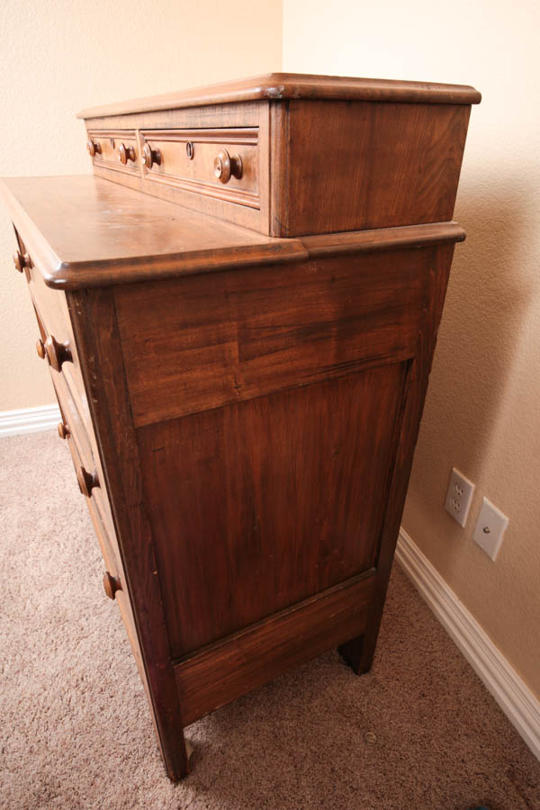 Antique Victorian Mahogany Chest of Drawers