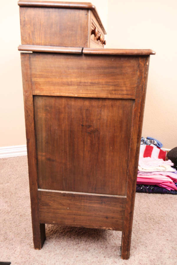 Antique Victorian Mahogany Chest of Drawers