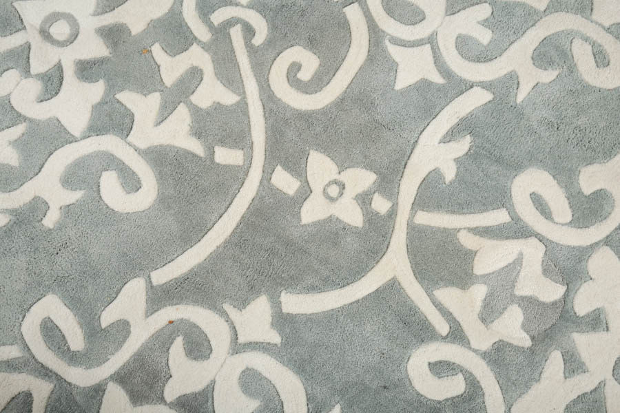 Surya "Cosmopolitan" Circular Wool Area Rug