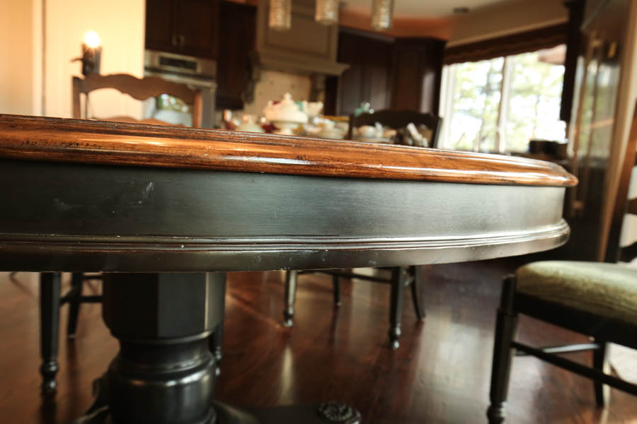 Round Dining Table and Six Chairs