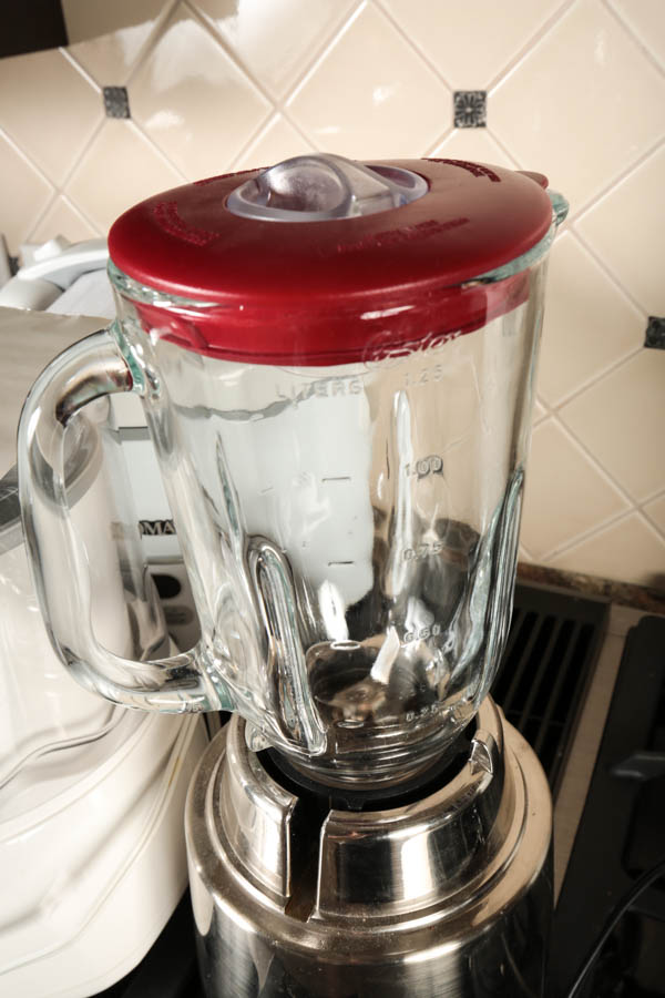 Generous Collection of Small Kitchen Appliances