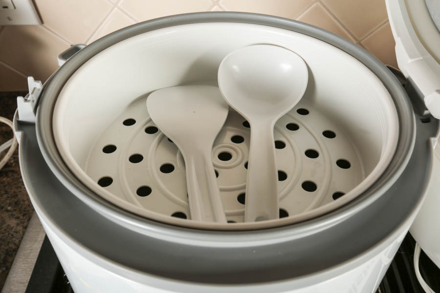 Generous Collection of Small Kitchen Appliances